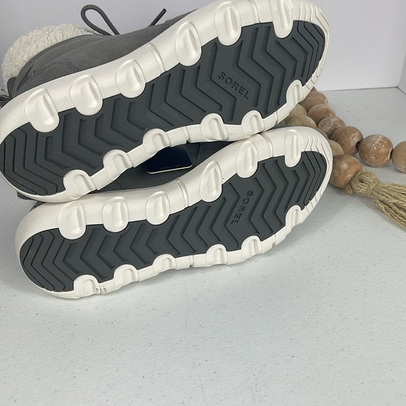 Sorel Waterproof Explorer Next Carnival Sz 9 Color Quarry,Sea Salt (NWT) - Picture 8 of 13